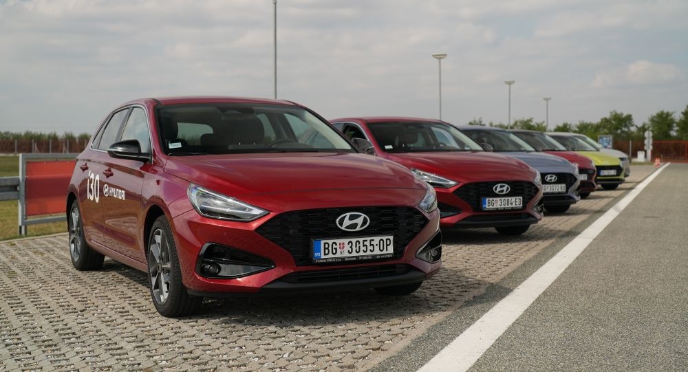 Hyundai i30 Supertest na stazi NAVAK