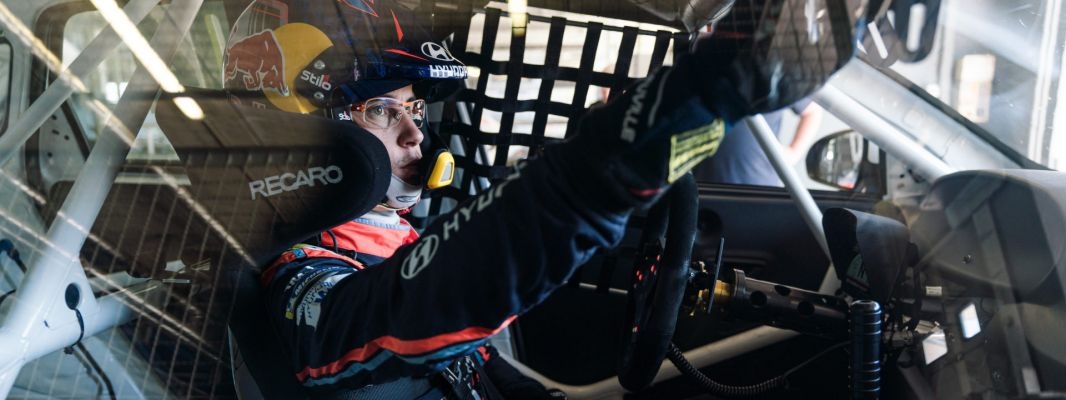 Reli zvezda Thierry Neuville je spreman za gostovanje na ADAC TCR u Nemačkoj!