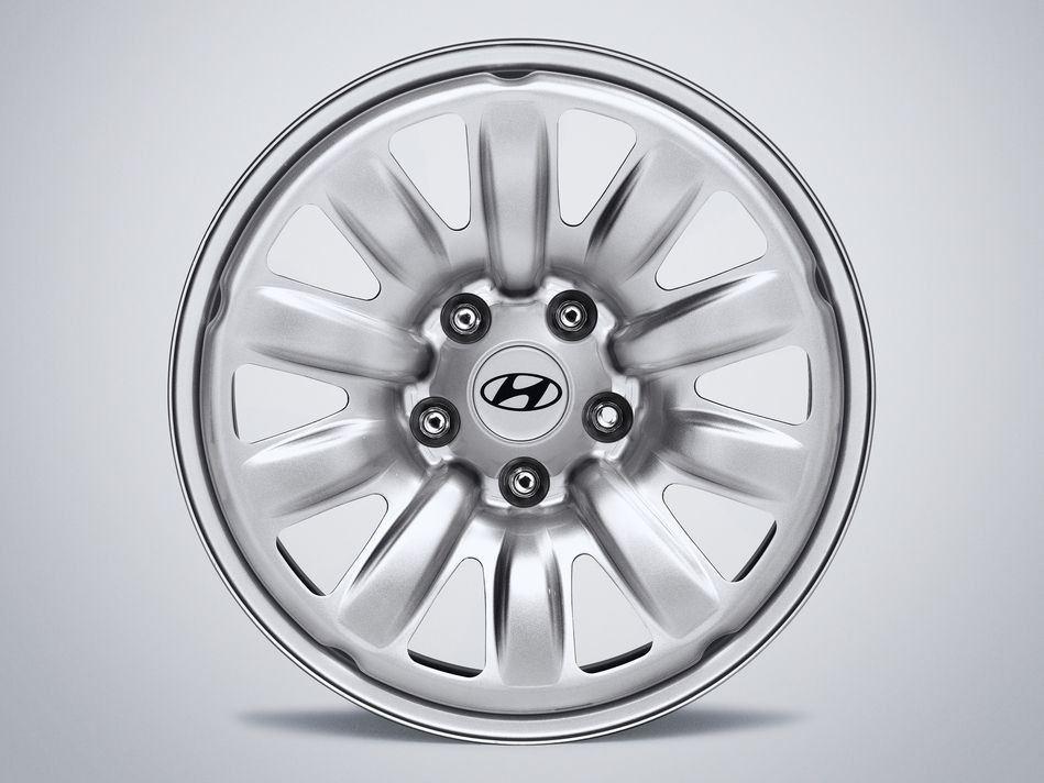Tucson set zimskih točkova 225/60 R17 (čelični naplatci) - 113,058.71 RSD