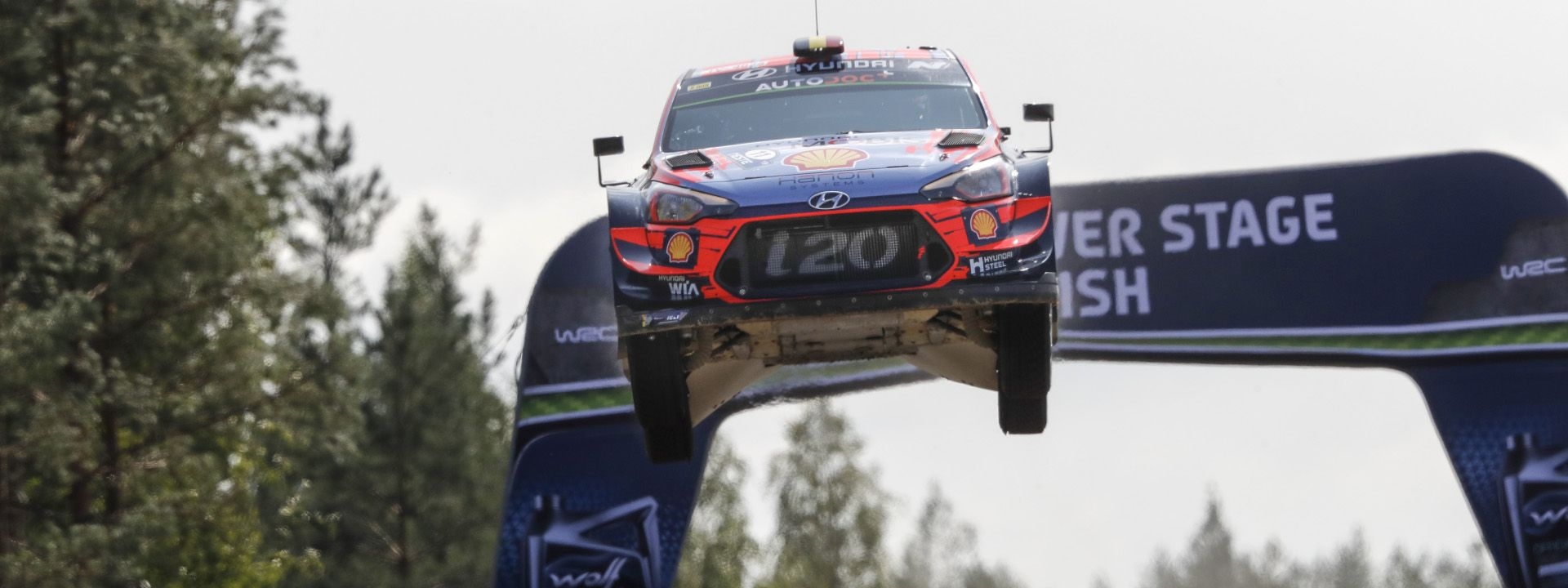 Hyundai u vođstvu na WRC šampionatu u Finskoj!