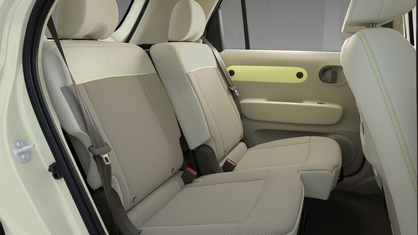 Izuzetno fleksibilna sedišta.