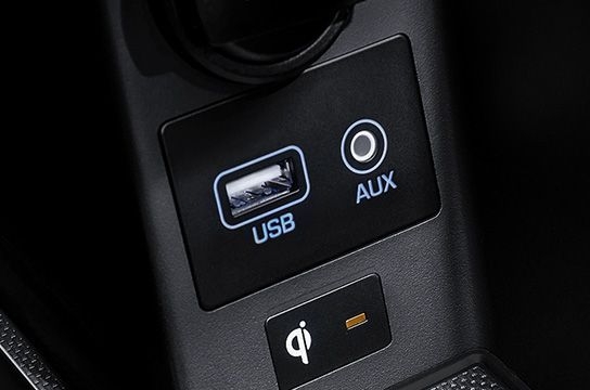 Povezivanje (USB/AUX)